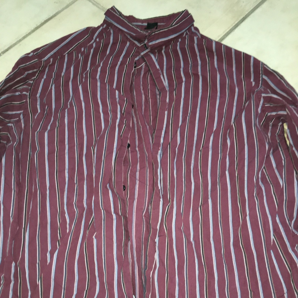 A Long Collard Sleeve Shirt